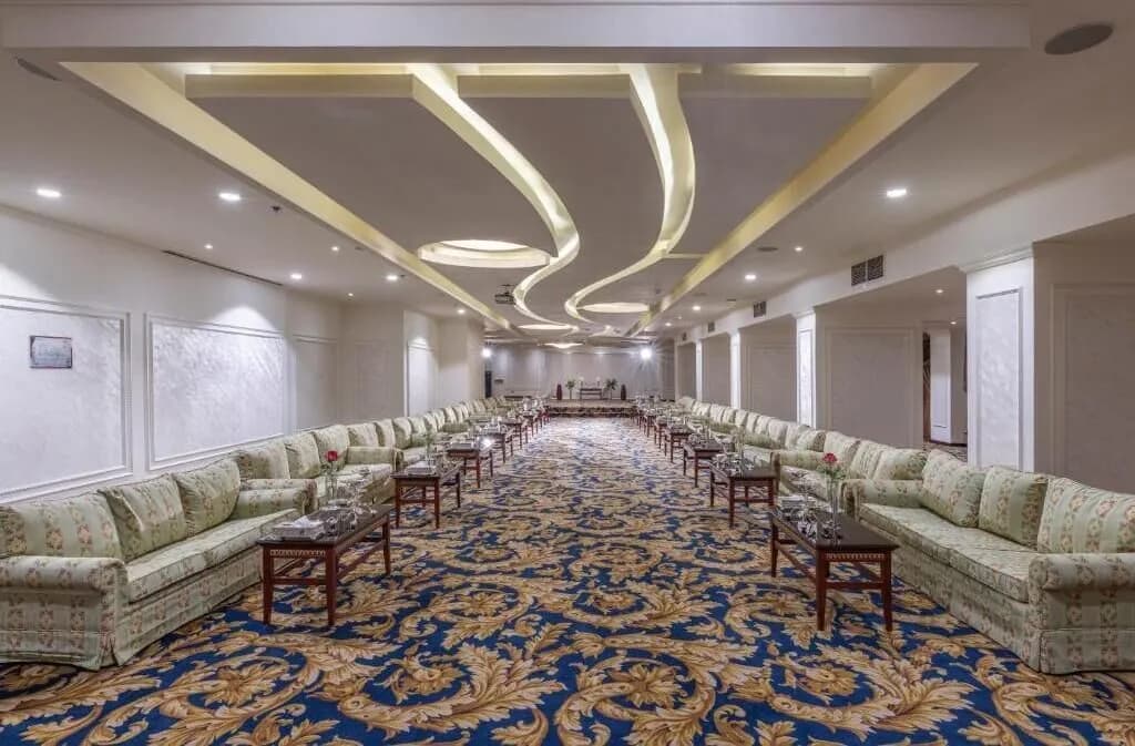 On-site cake shop and bakery at Al Shohada by Palm Rich Makkah