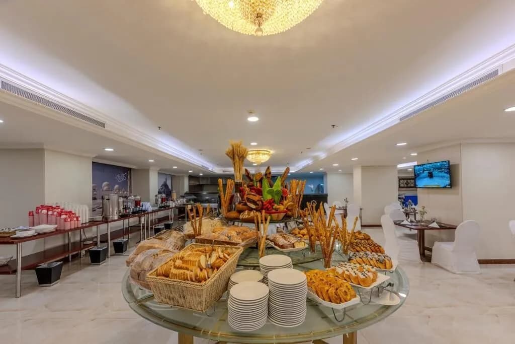 Caravan Stop Restaurant at Al Shohada by Palm Rich Makkah