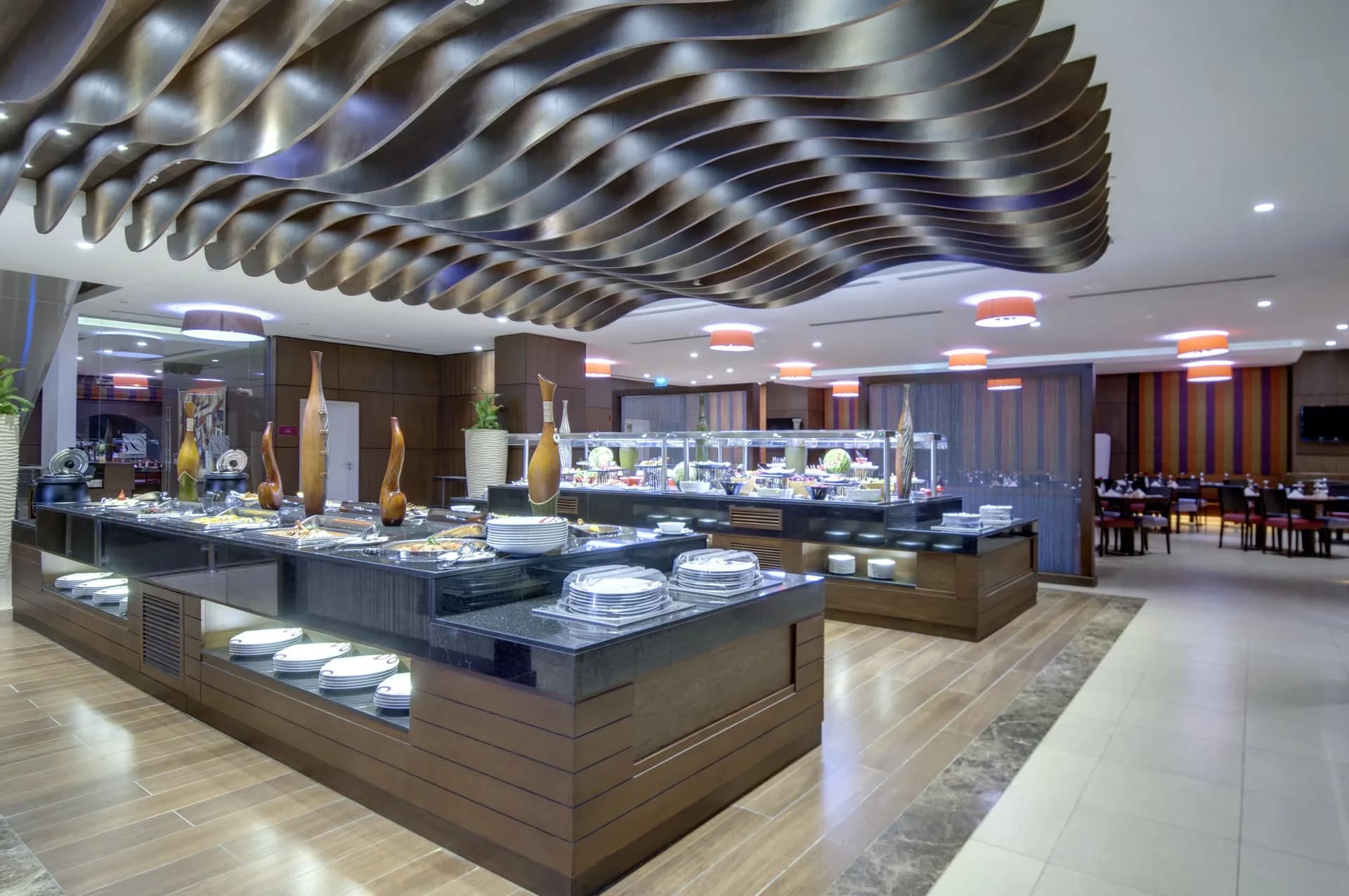 Al Rawdah Restaurant at Crowne Plaza Madinah