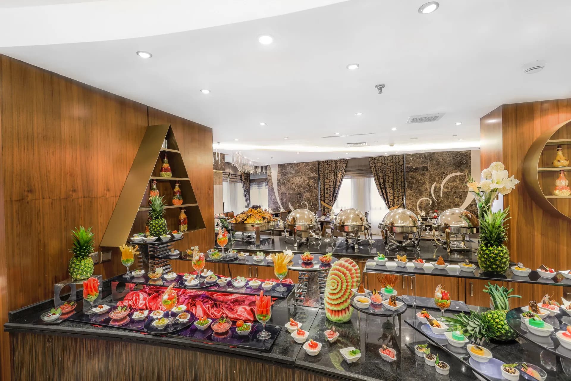 Al Diwaniya Restaurant at Elaf Kinda Hotel Makkah