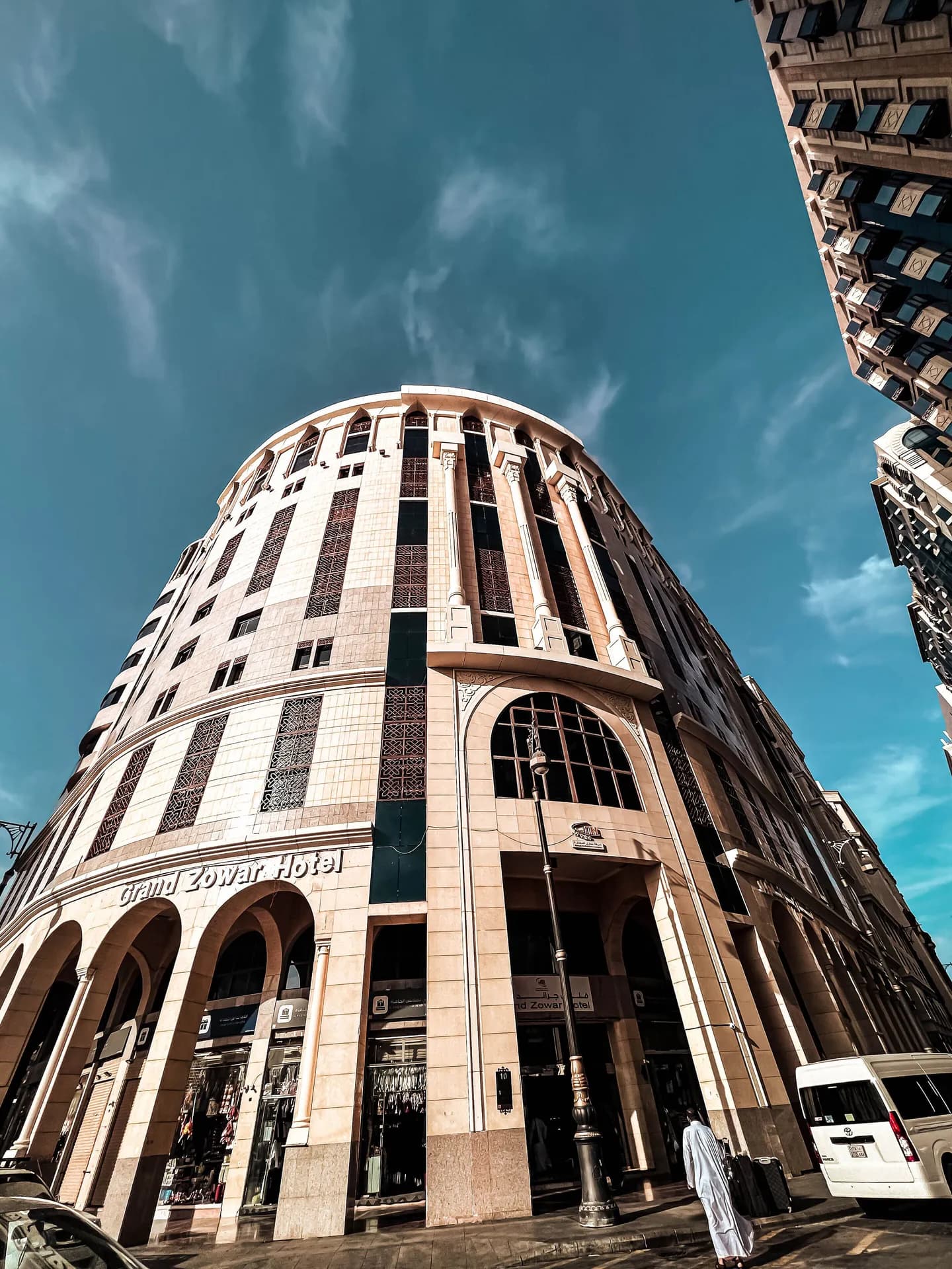 Exterior of Grand Zowar Hotel