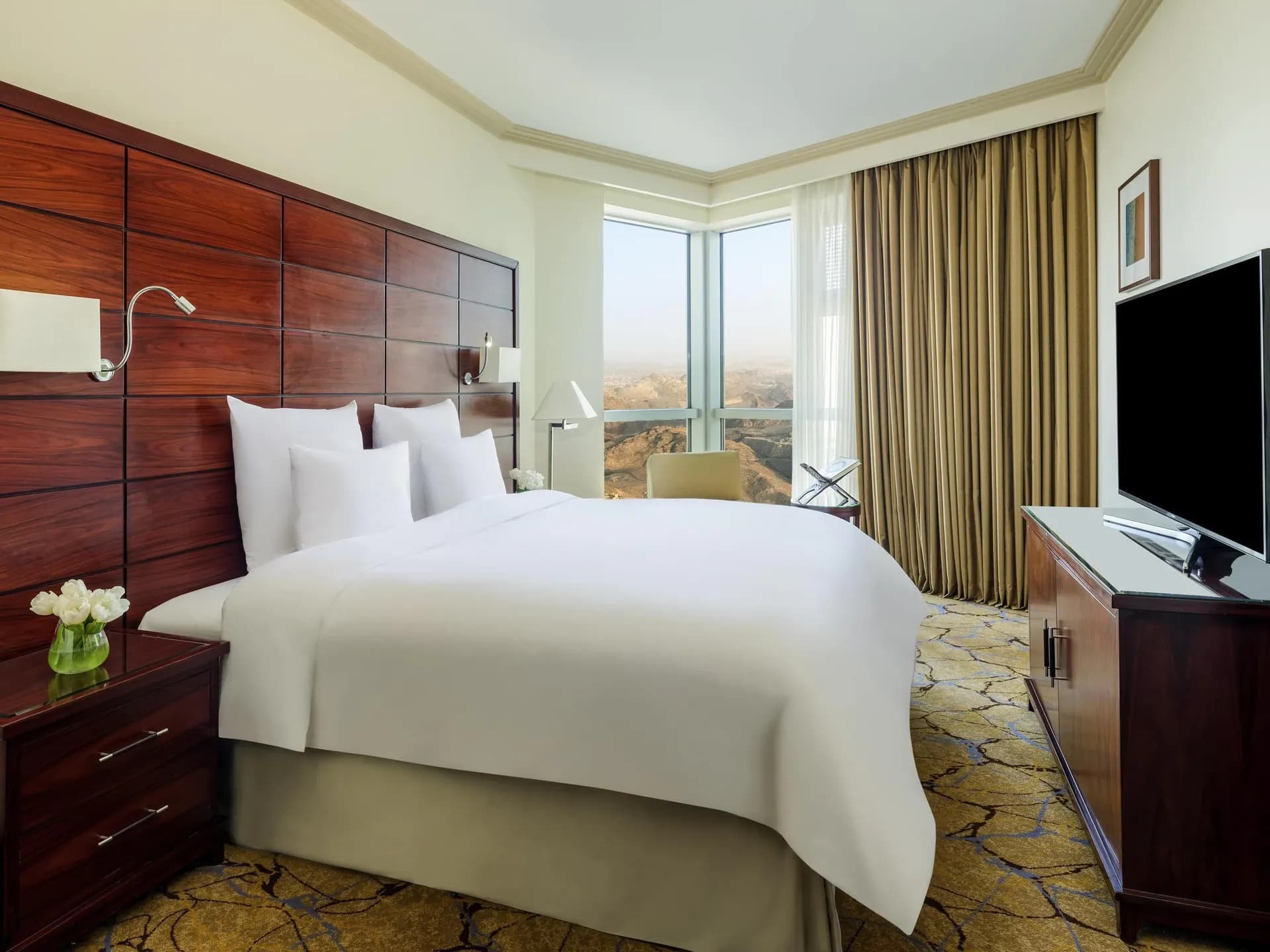 Royal Suite at Mövenpick Hotel & Residence Hajar Tower Makkah