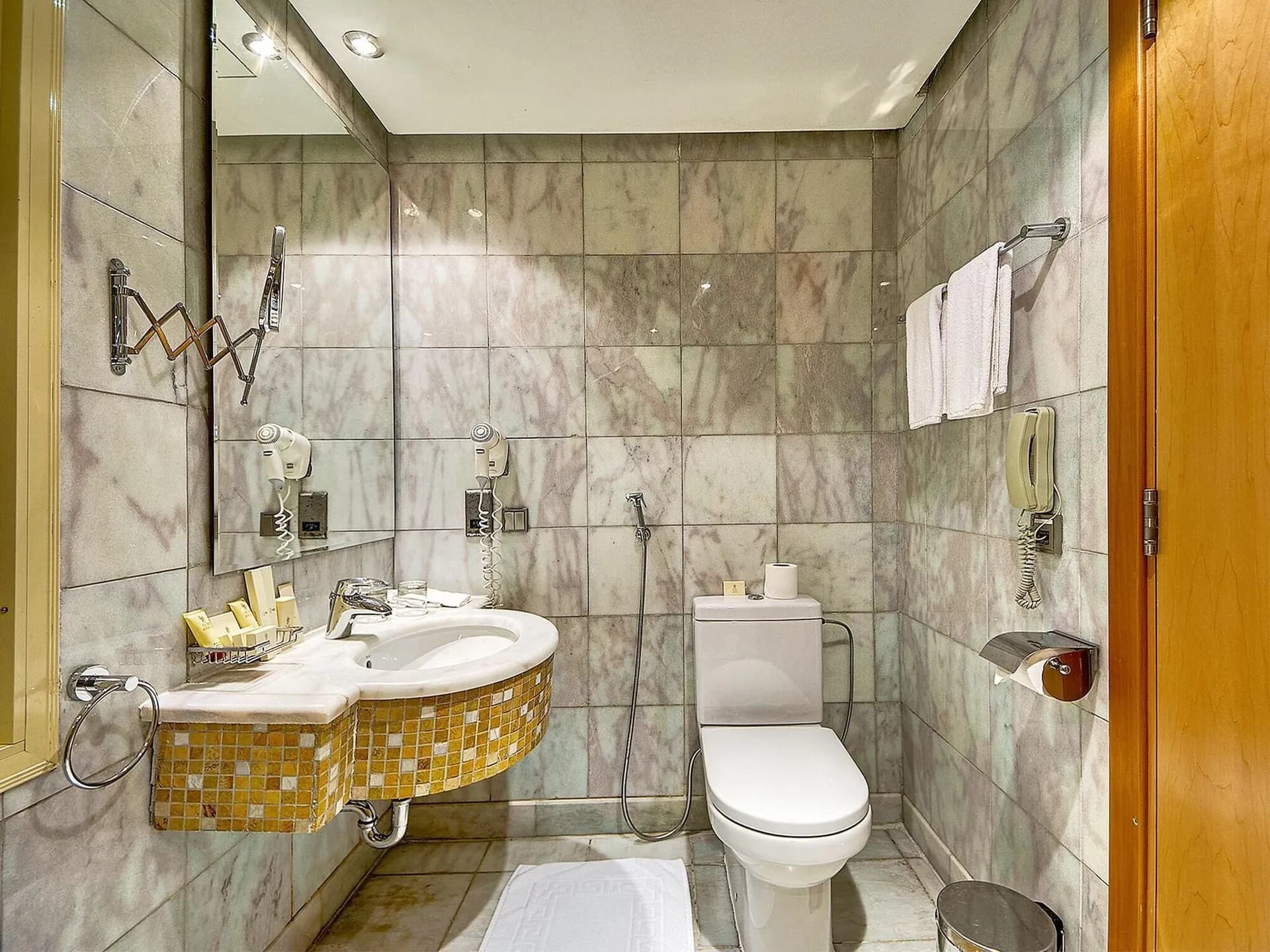 Triple Room at Prestige Al Mashaer Hotel