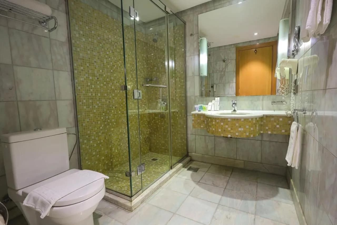 Twin Room at Prestige Al Mashaer Hotel