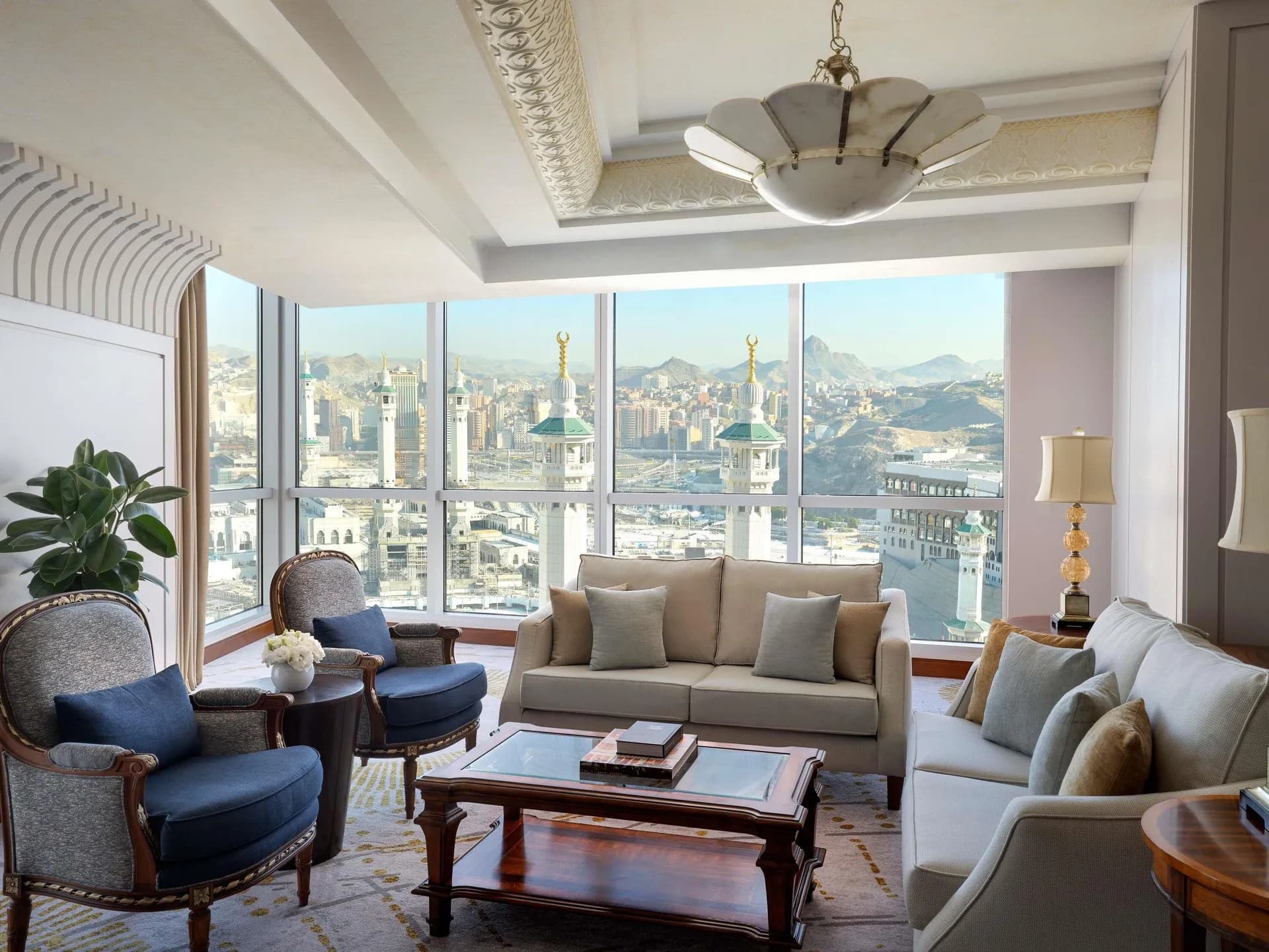 individually decorated, in-room safe, minibar, Premium bedding at Raffles Makkah Palace