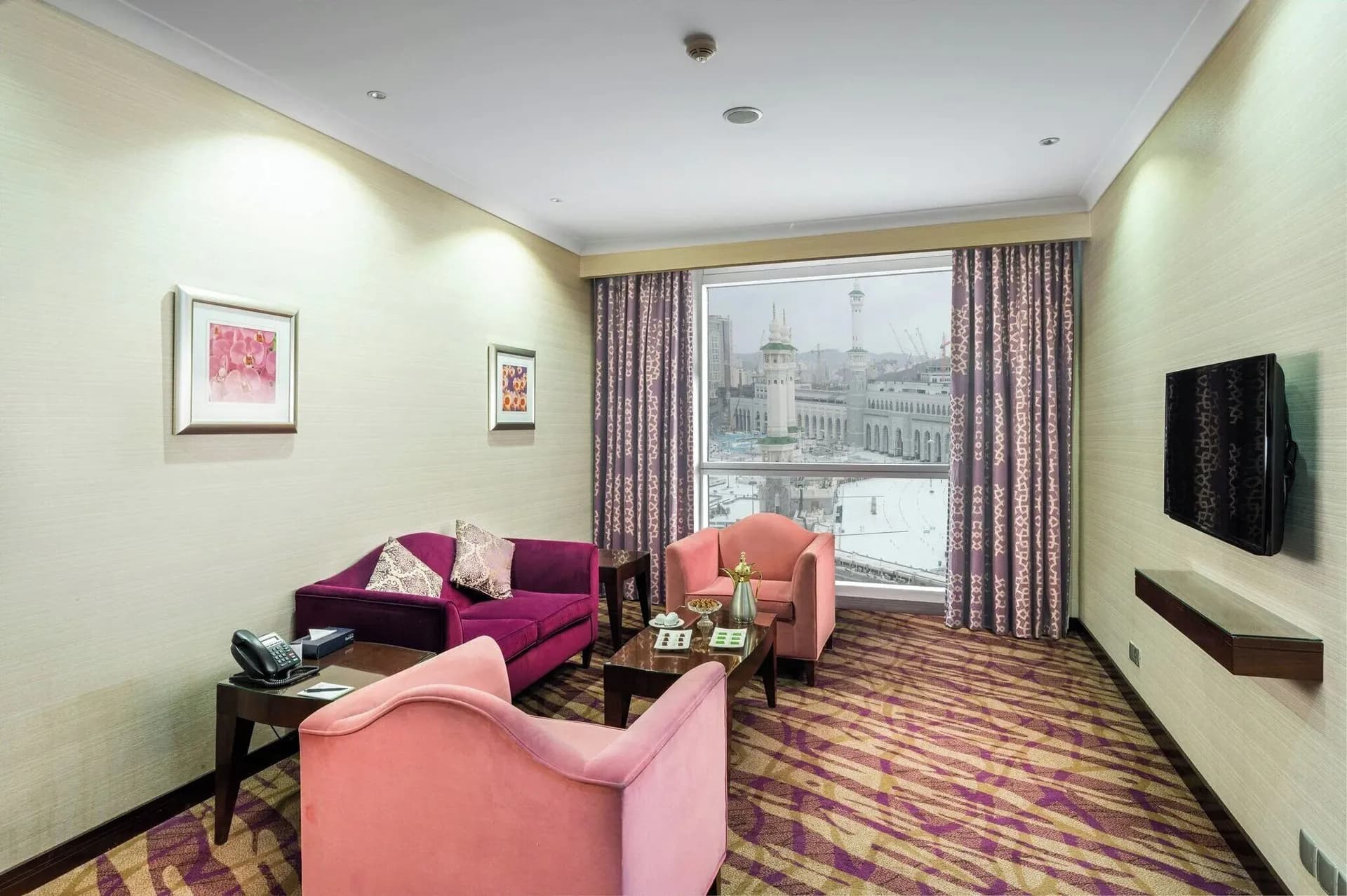 1 Bedroom Suite Partial Haram View at Al Marwa Rayhaan by Rotana Makkah