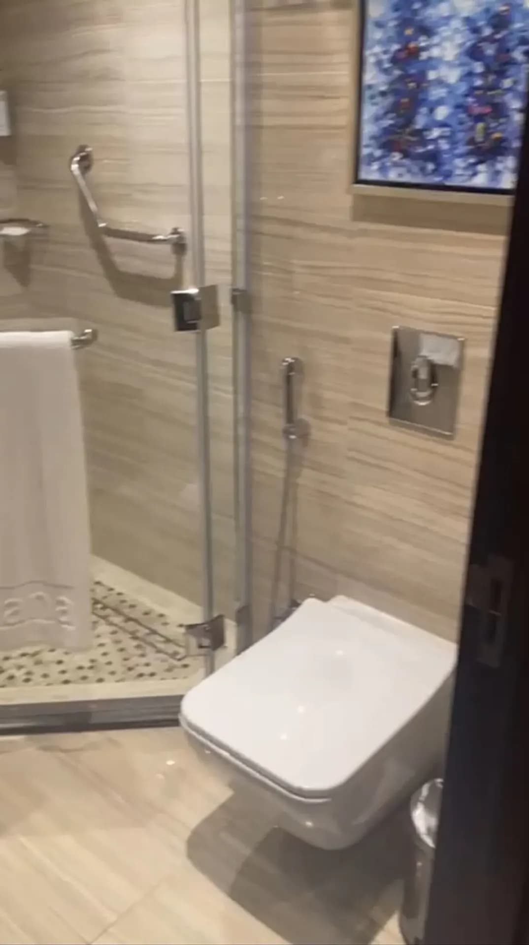 Spacious 1 Bedroom Suite Partial Kaaba View at Al Marwa Rayhaan by Rotana Makkah