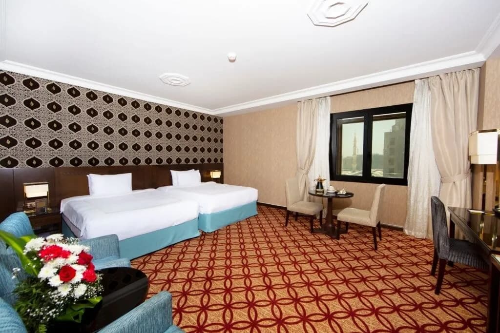 Executive Suite 2 Single Beds City View at Dallah Taibah Hotel