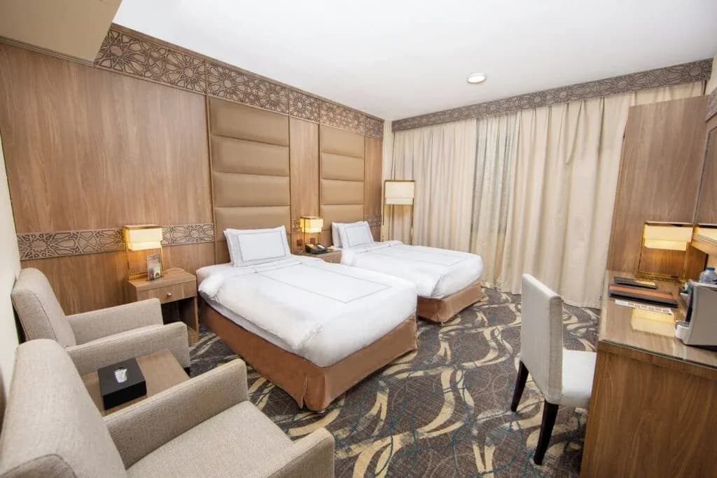 Premium Twin Room City View at Dallah Taibah Hotel