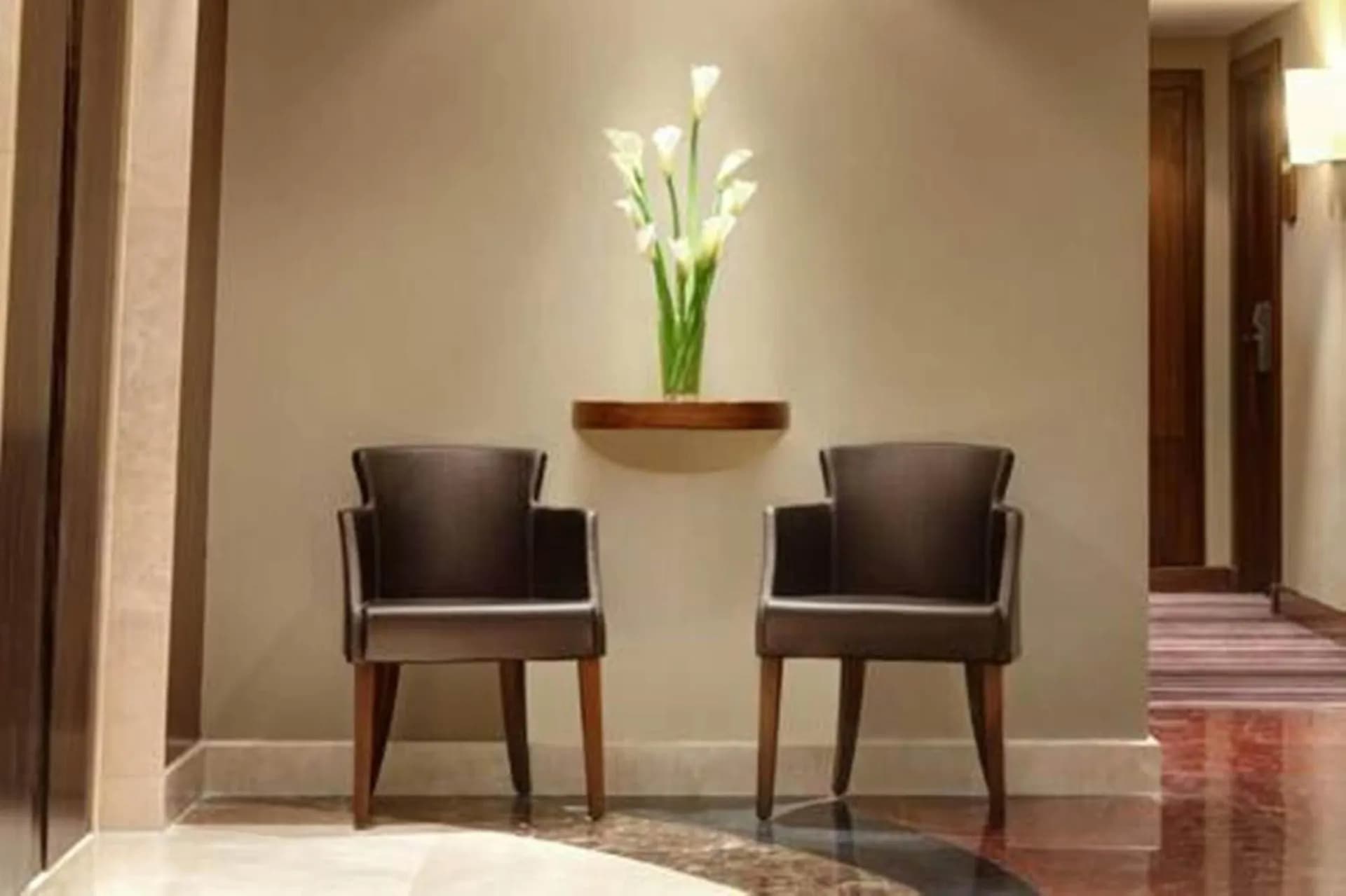 Interior second view at Elaf Kinda Hotel Makkah