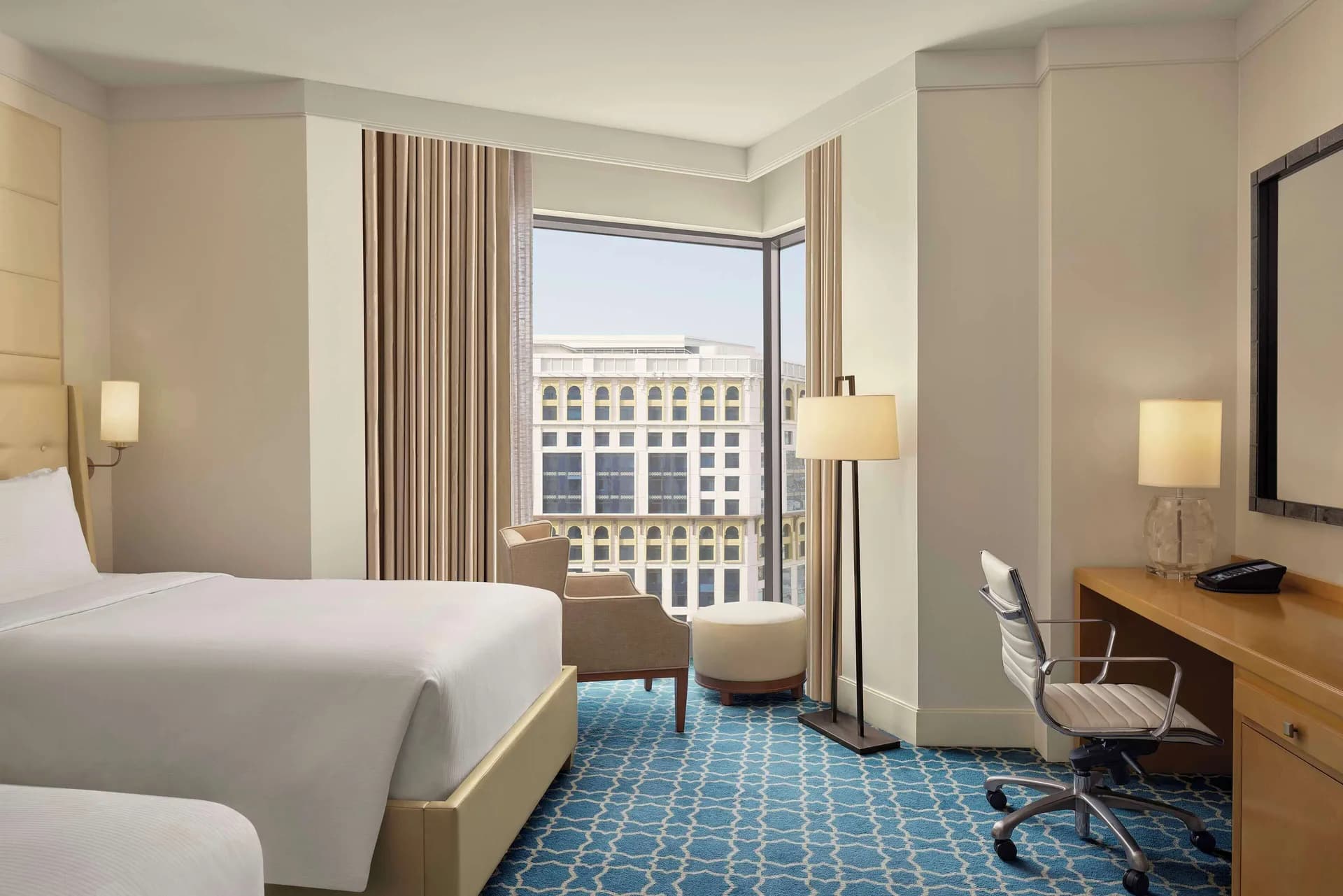 Room with 2 Single Beds at Hilton Hotel & Convention Jabal Omar Makkah