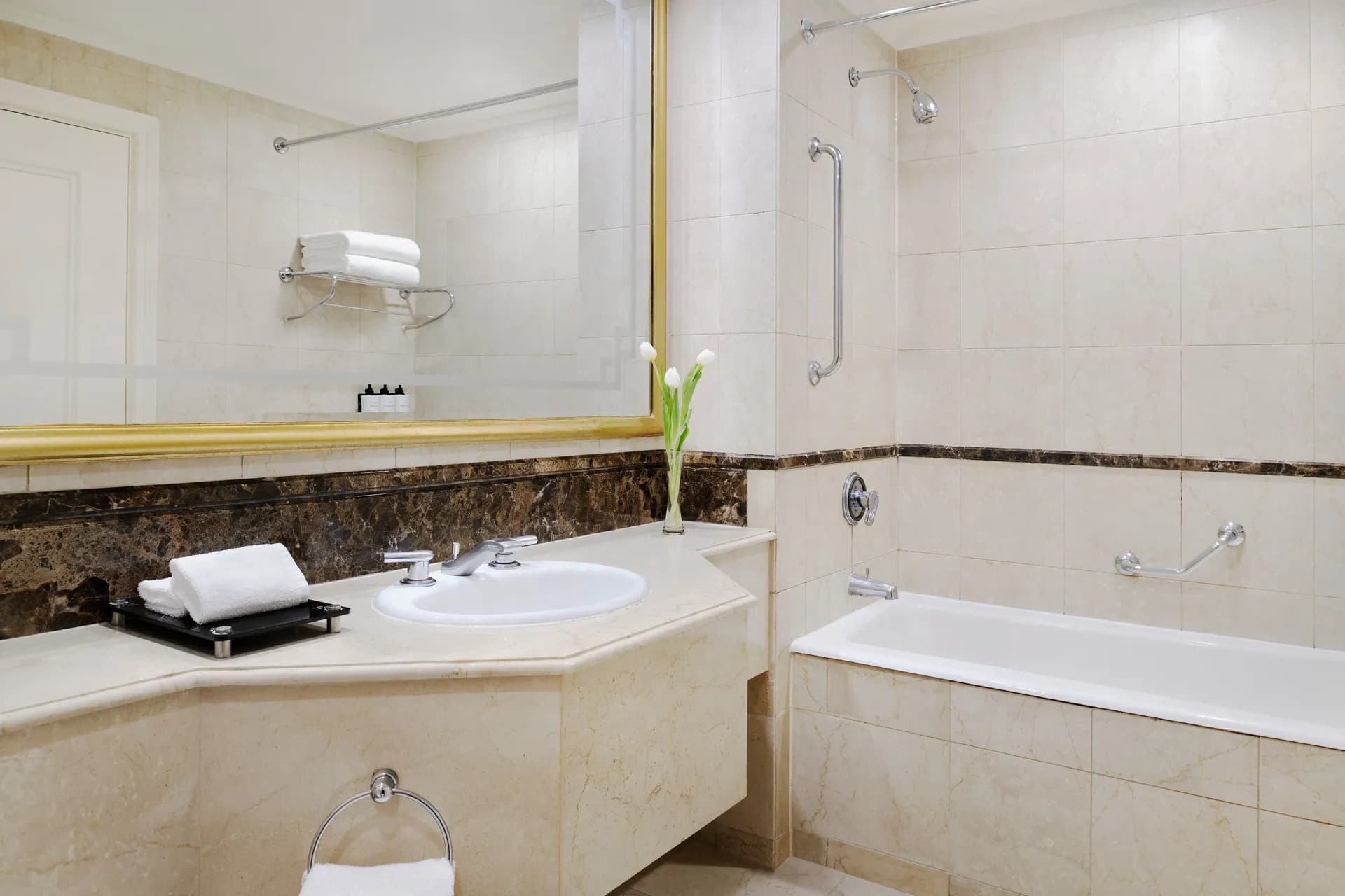 Suite, 1 Bedroom, Smoking (Living Dining) at InterContinental Dar Al Hijra Madinah