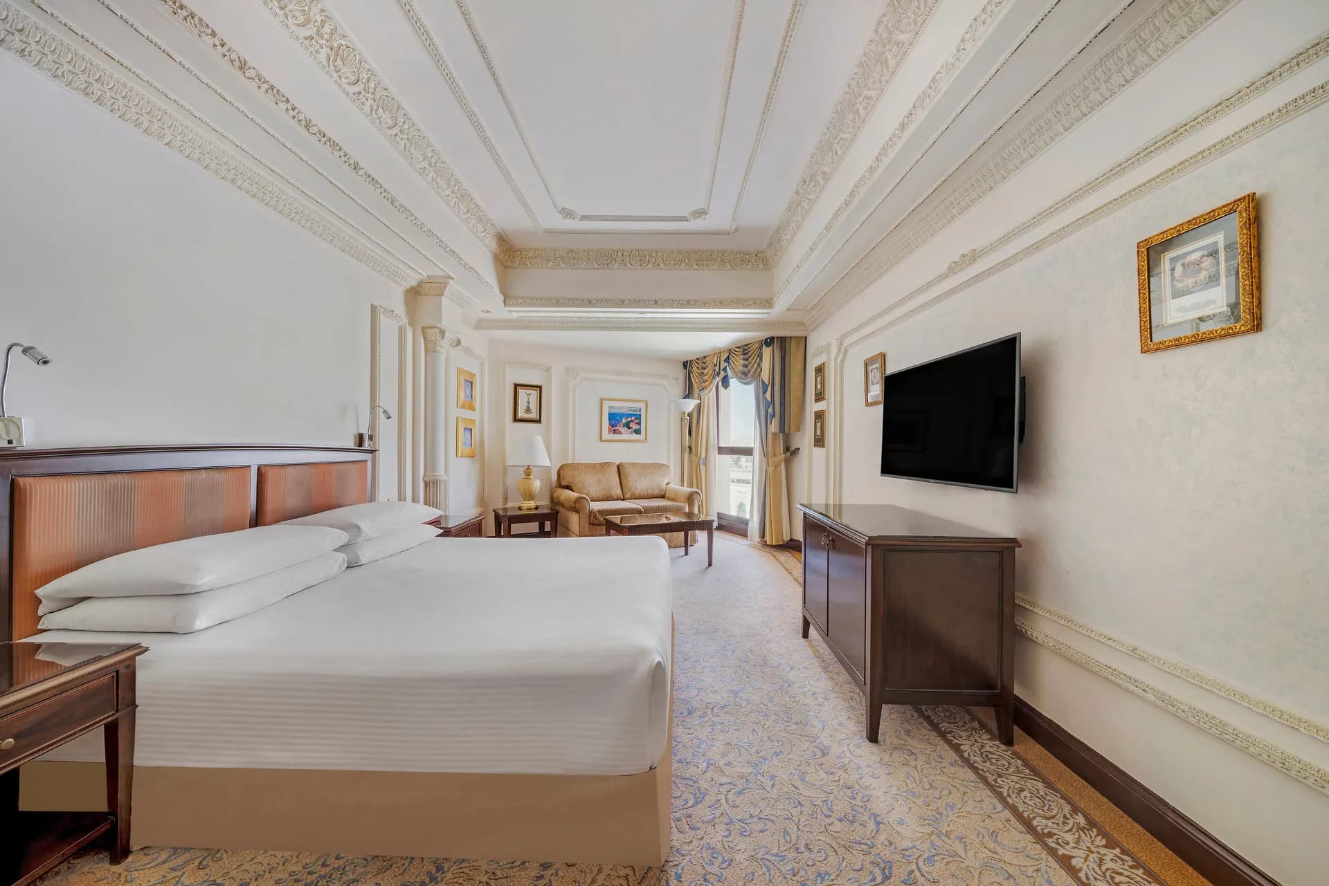 Luxury Amiri Suite 3 Bedrooms Haram View at InterContinental Dar Al Tawhid Makkah