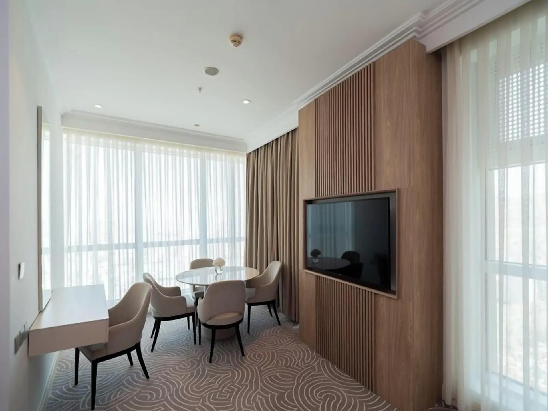 Superior Suite, 1 King Bed (Partial Haram View) at Mövenpick Hotel & Residence Hajar Tower Makkah