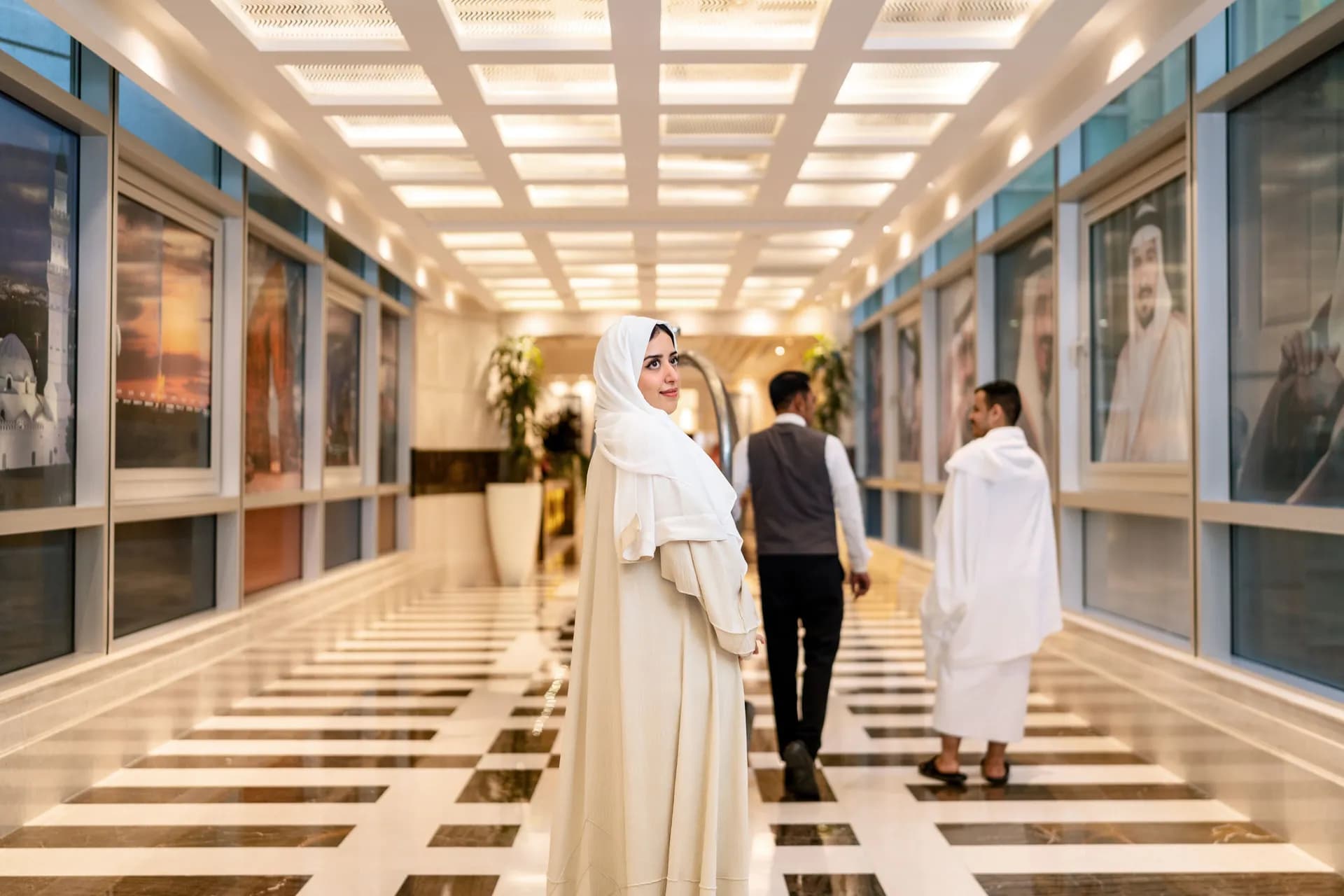 Swissôtel Al Maqam Makkah reception interior